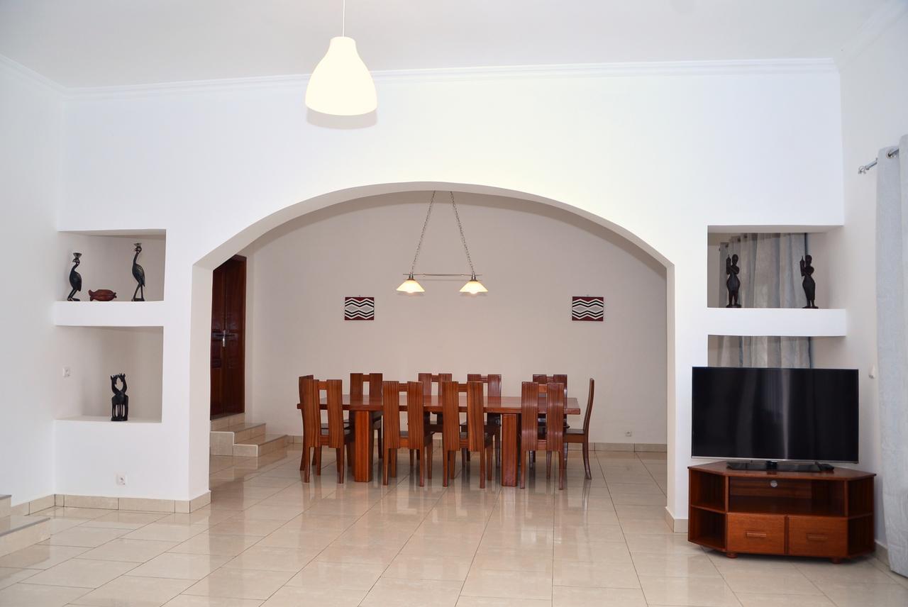 Hotel Maisons-Sifa Butare Exterior photo